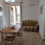 Vacanze Vista Mare بيت للعطل Torre Pali